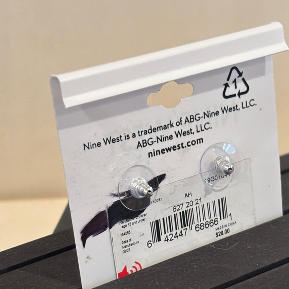 Nine West Shiny Silver Teardrop Earrings - Picture 4 of 7